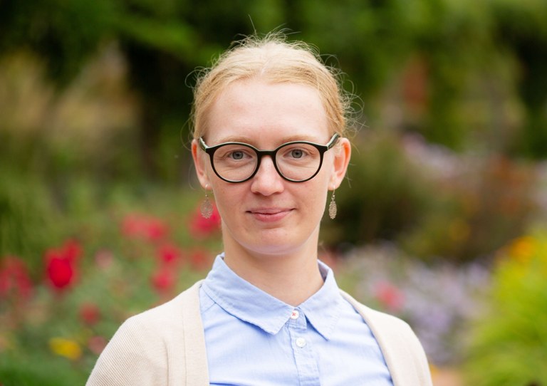 Helen_Huebner.jpg